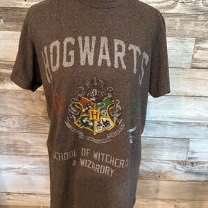 Harry Potter Hogwarts Gray T-Shirt